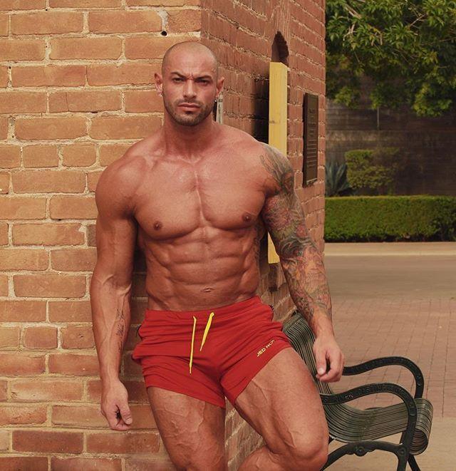 Jed North Men's Agile Bodybuilding 4'' Shorts w Zipper Pockets - Crimson Red