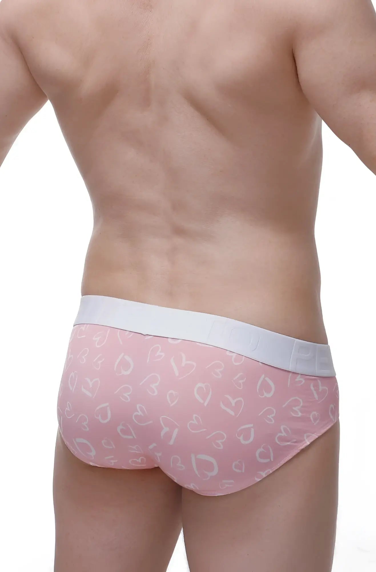 Brief dome løve pink men’s briefs with white heart pattern and light gray waistband in soft cotton fabric