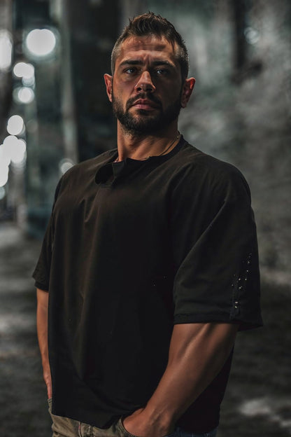 Jed North Men's Raw-Cut Boxy Crop Tee - Black