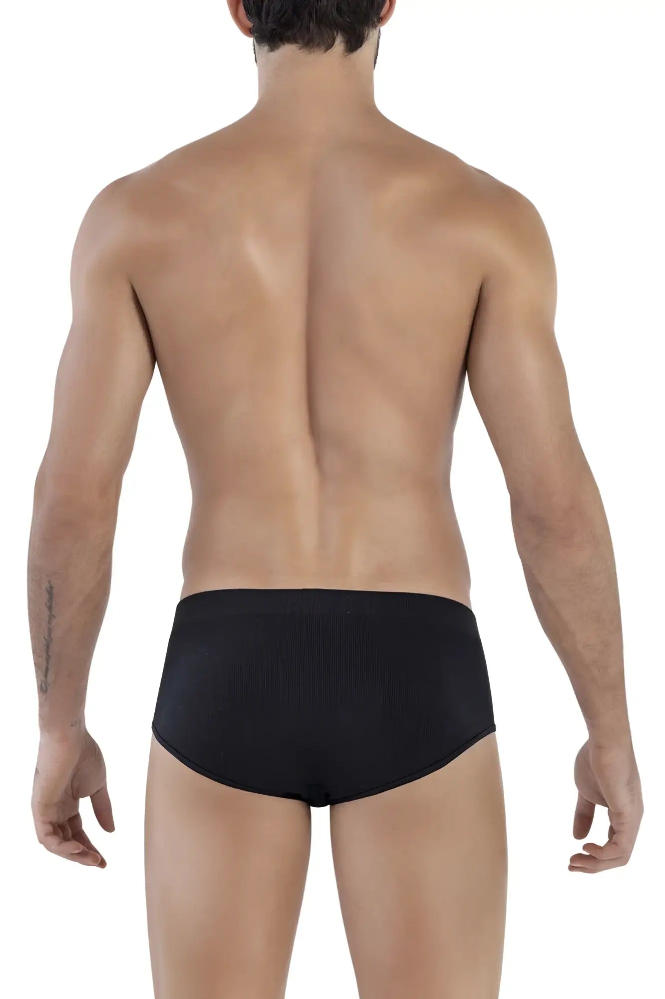 Black clever 1605 spirit briefs made of ribbed fabric featuring a comfortable fit and sleek design