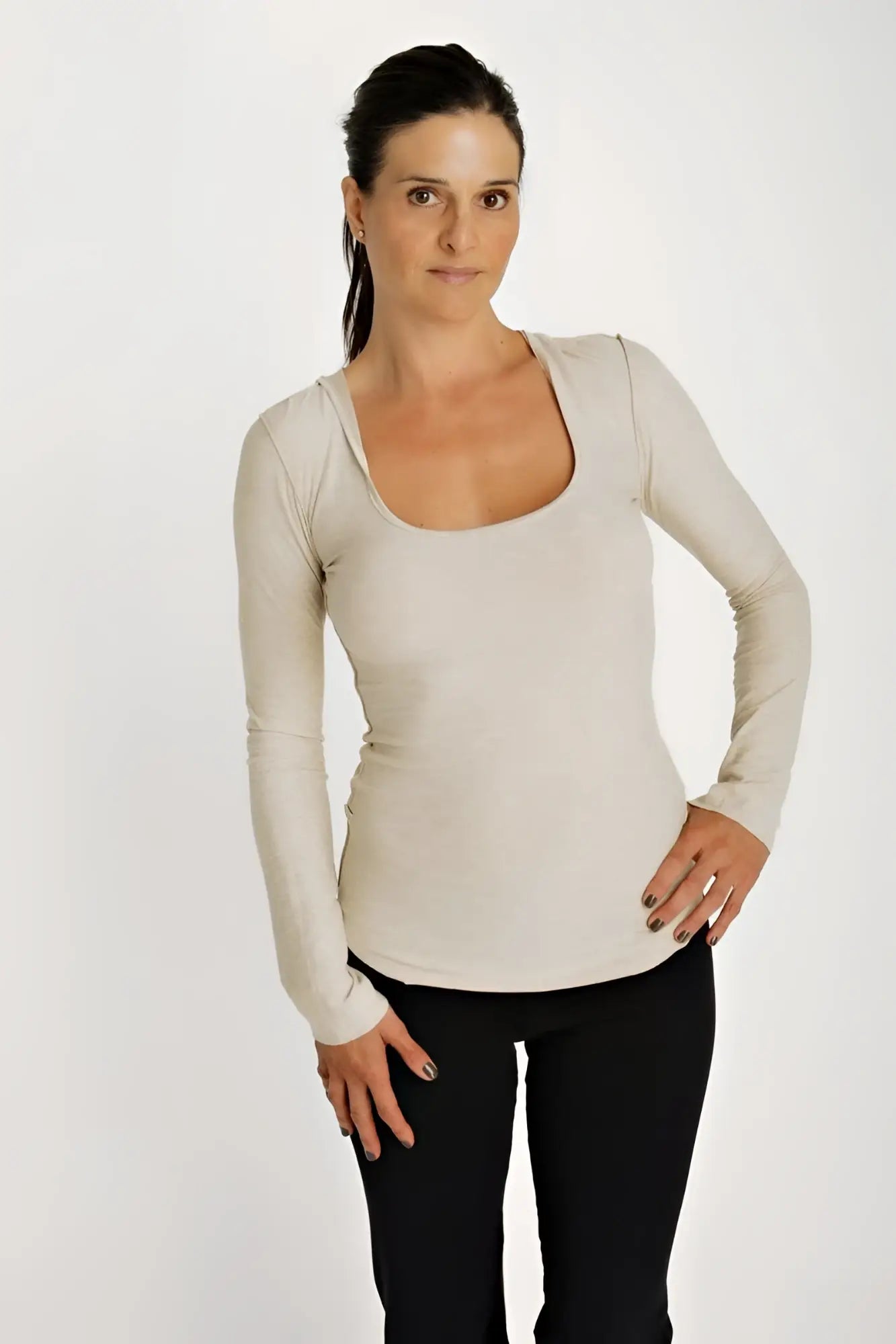 Beige long-sleeved fitted top with square neckline in sand beige perfect for casual layering