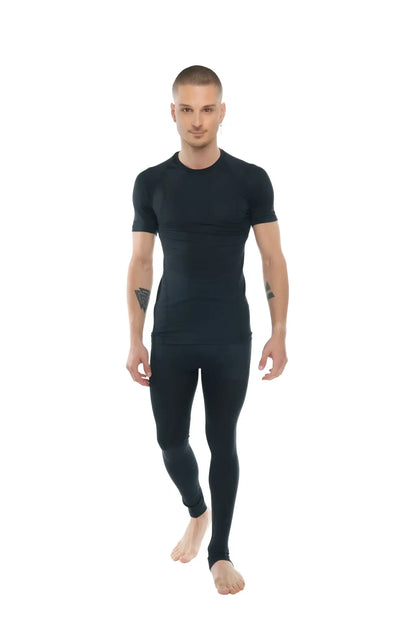 Black short-sleeved compression base layer set with raglan crew-neck tee in carbon black for athletic wear