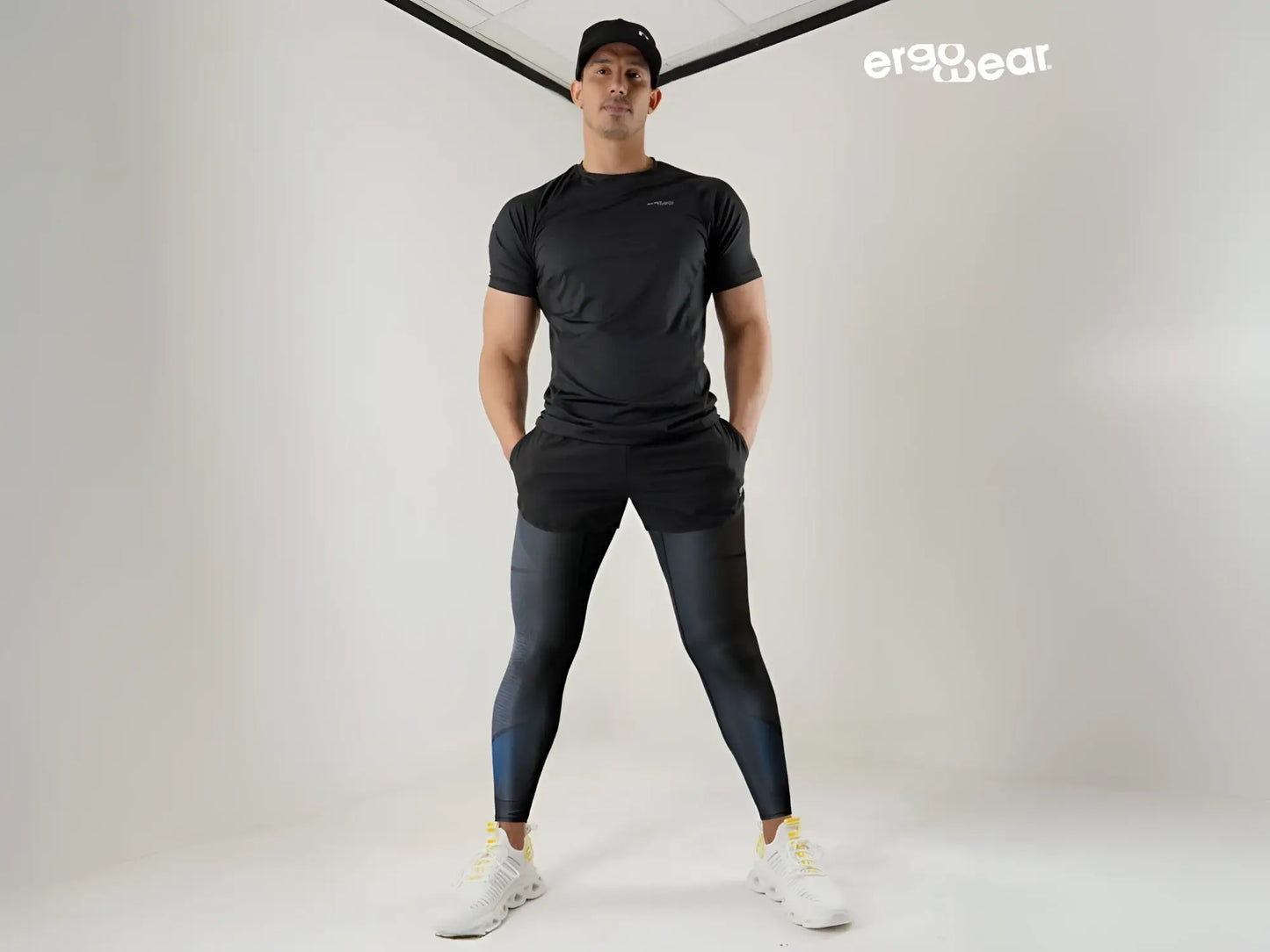 Ergowear ew1606 max se dark gray athletic leggings with subtle gradient finish and sleek form-fitting design