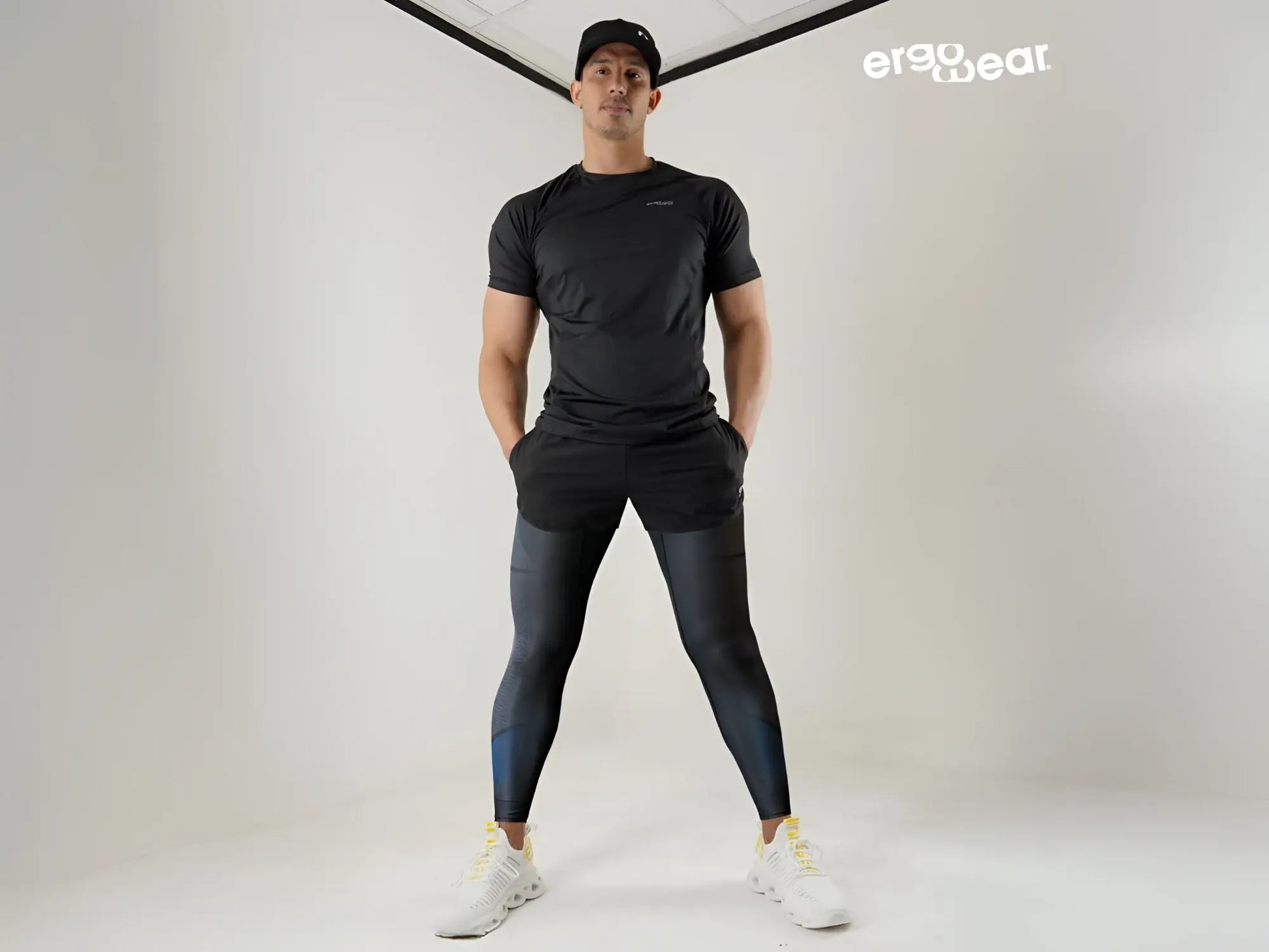 Ergowear ew1606 max se dark gray athletic leggings with subtle gradient finish and sleek form-fitting design