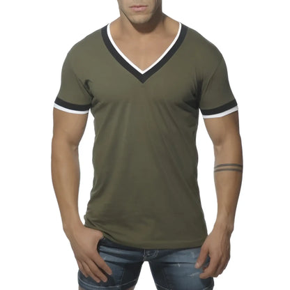 Es collection double binding olive green v neck t shirt with black and white trim on neckline and sleeve cuffs size m