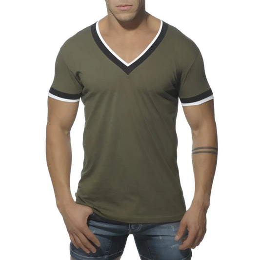 Es collection double binding olive green v neck t shirt with black and white trim on neckline and sleeve cuffs size m