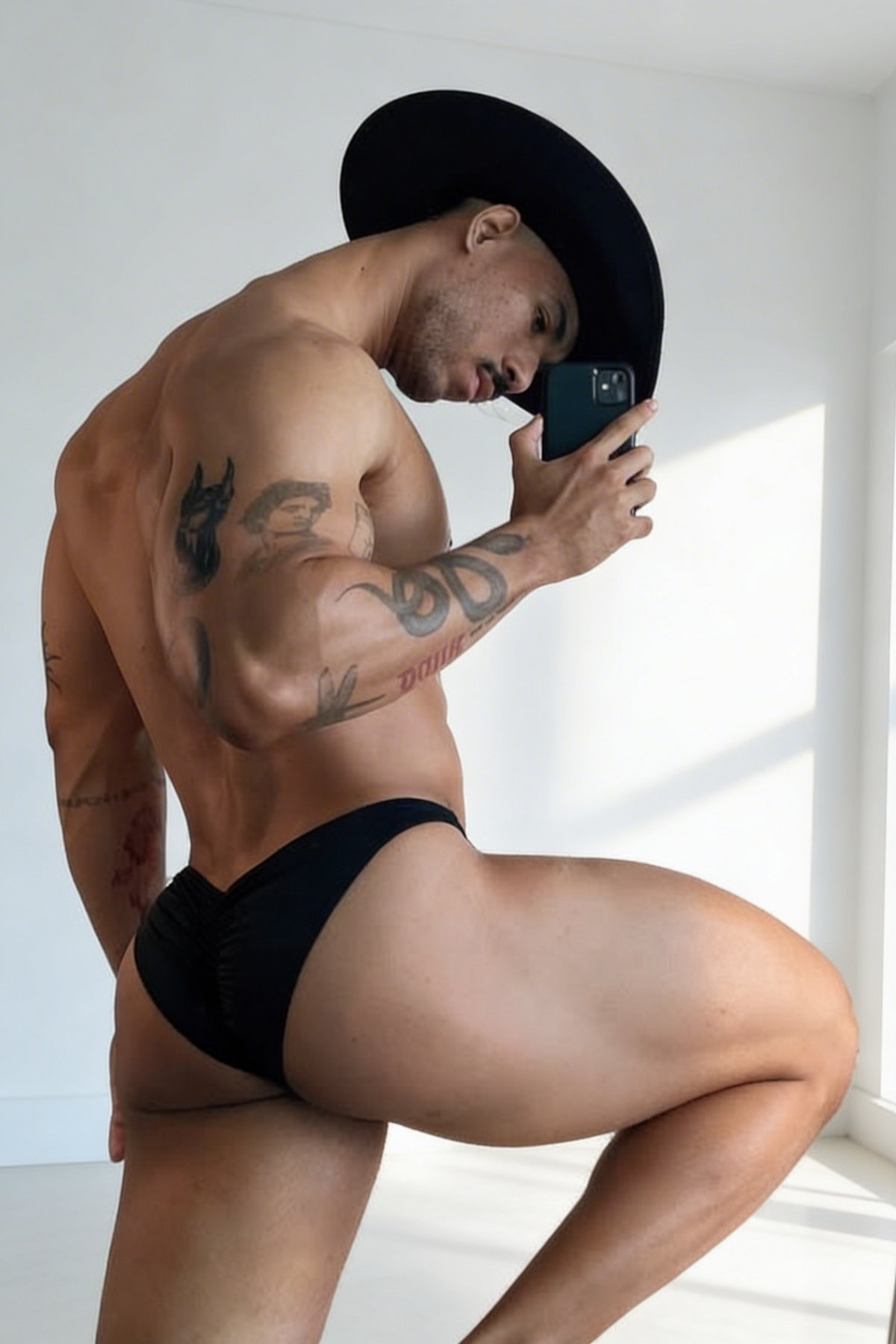 JJ Malibu Men's Classic Scrunch-Butt Swim Briefs - Black