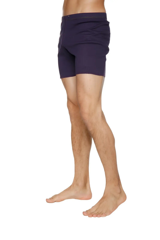 Fusion yoga short in navy blue cotton with a simple tailored fit designed for comfort and flexibility