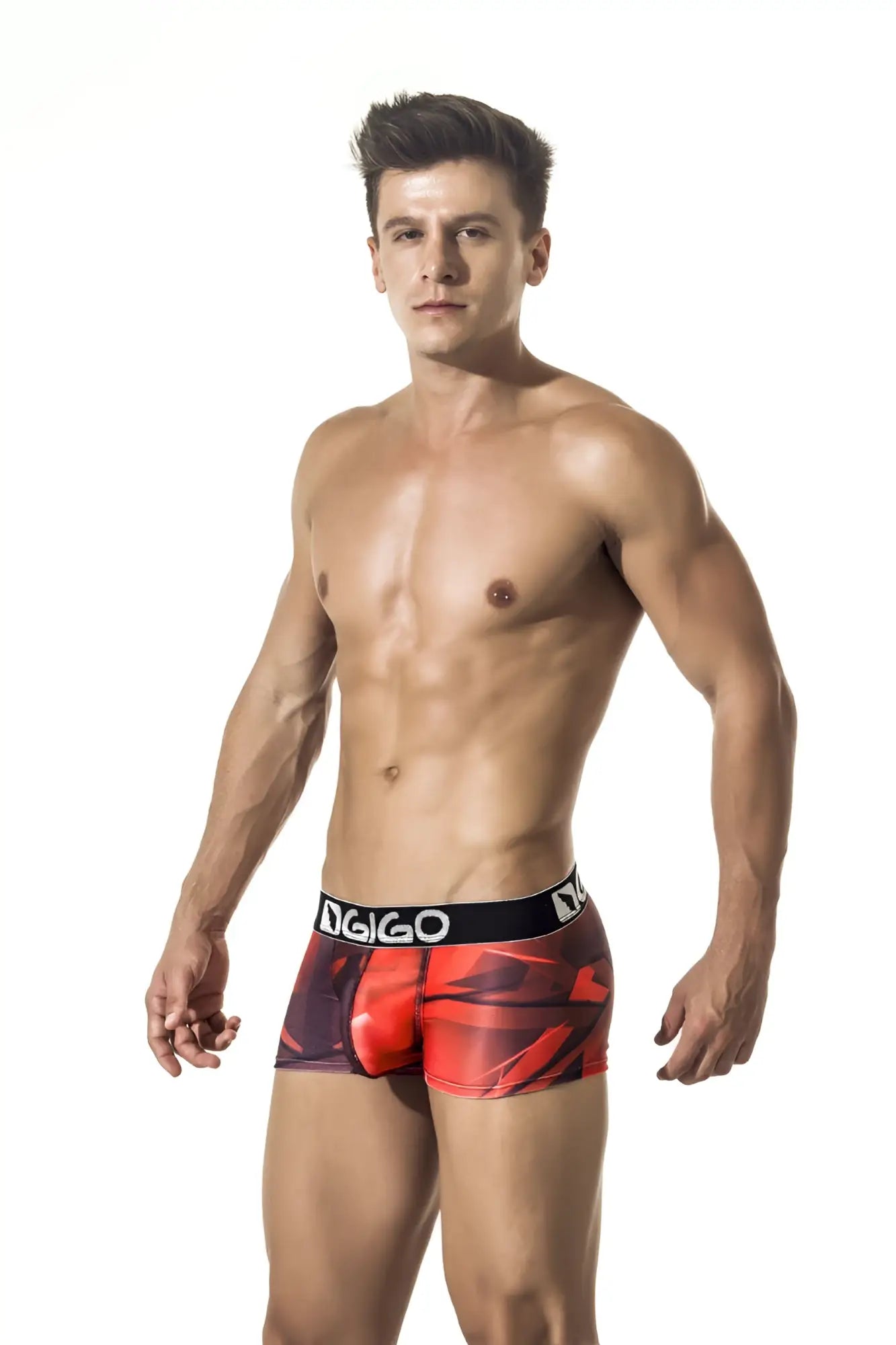 Gigo FAST Short men’s boxer briefs in red and black pattern with black waistband featuring ngigo brand name size L