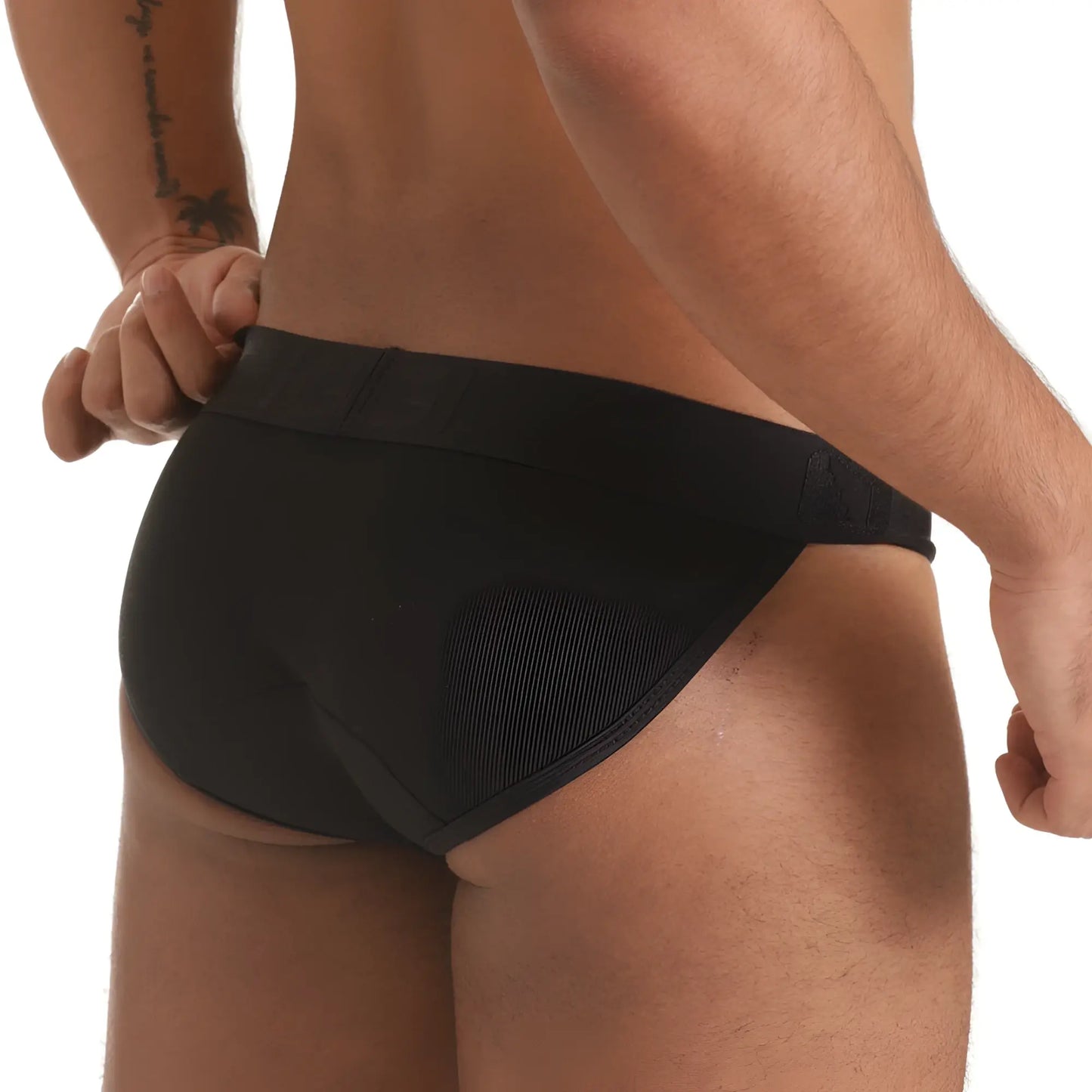 Black briefs gigo scanaling with snug form-fitting design and smooth fabric for comfortable everyday wear