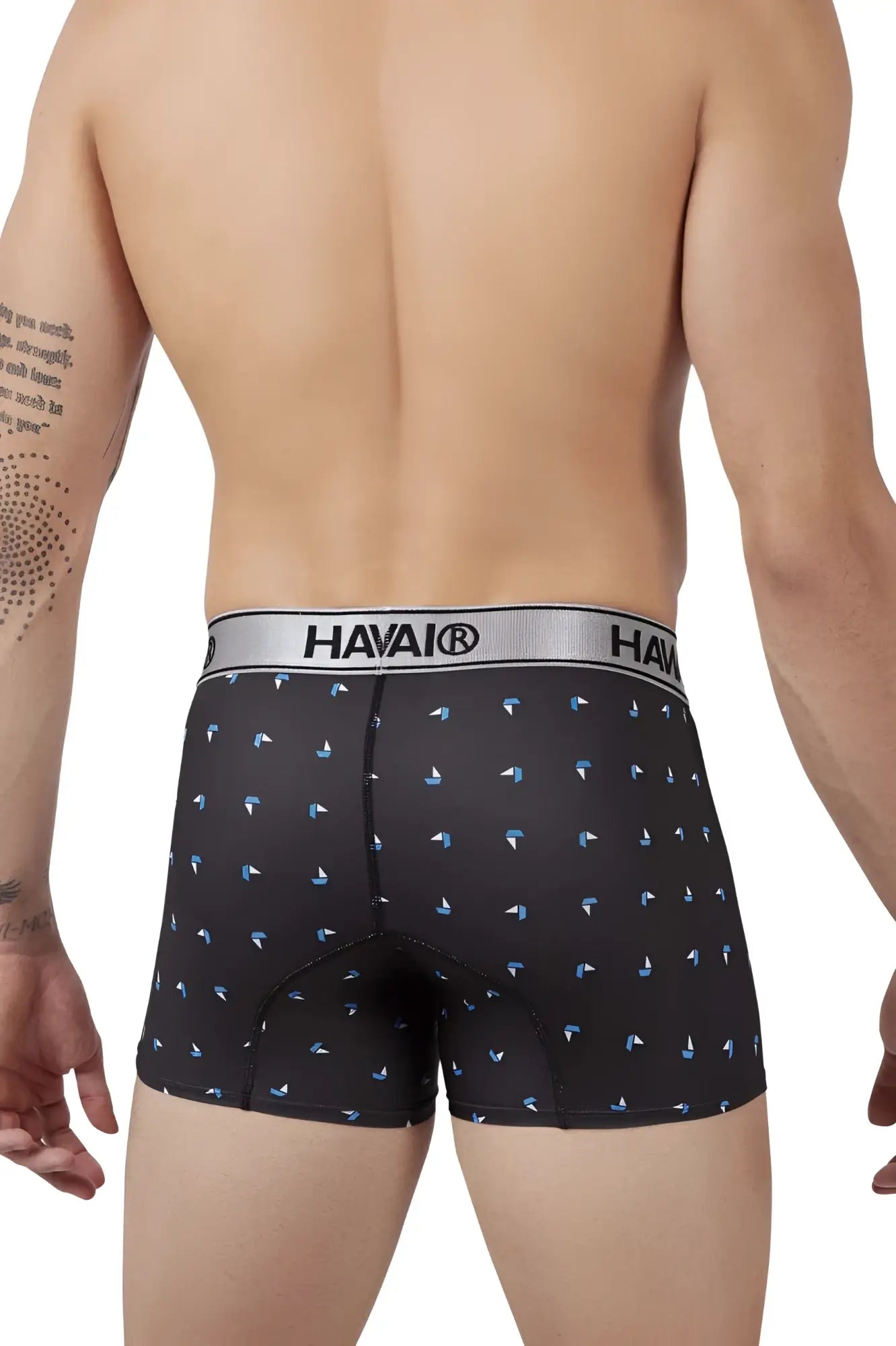 Black havaianas hawa 42470 printed microfiber trunks in black with blue sailboat pattern and silver logo waistband