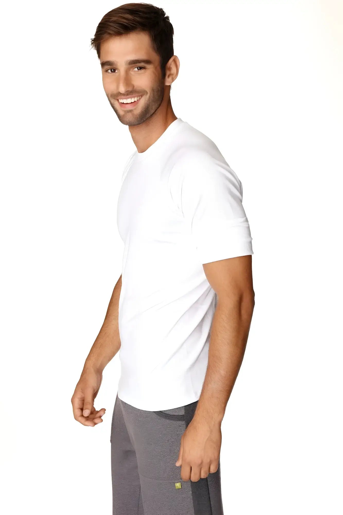 White crew-neck raglan tee with short sleeves made from hybrid material for casual wear