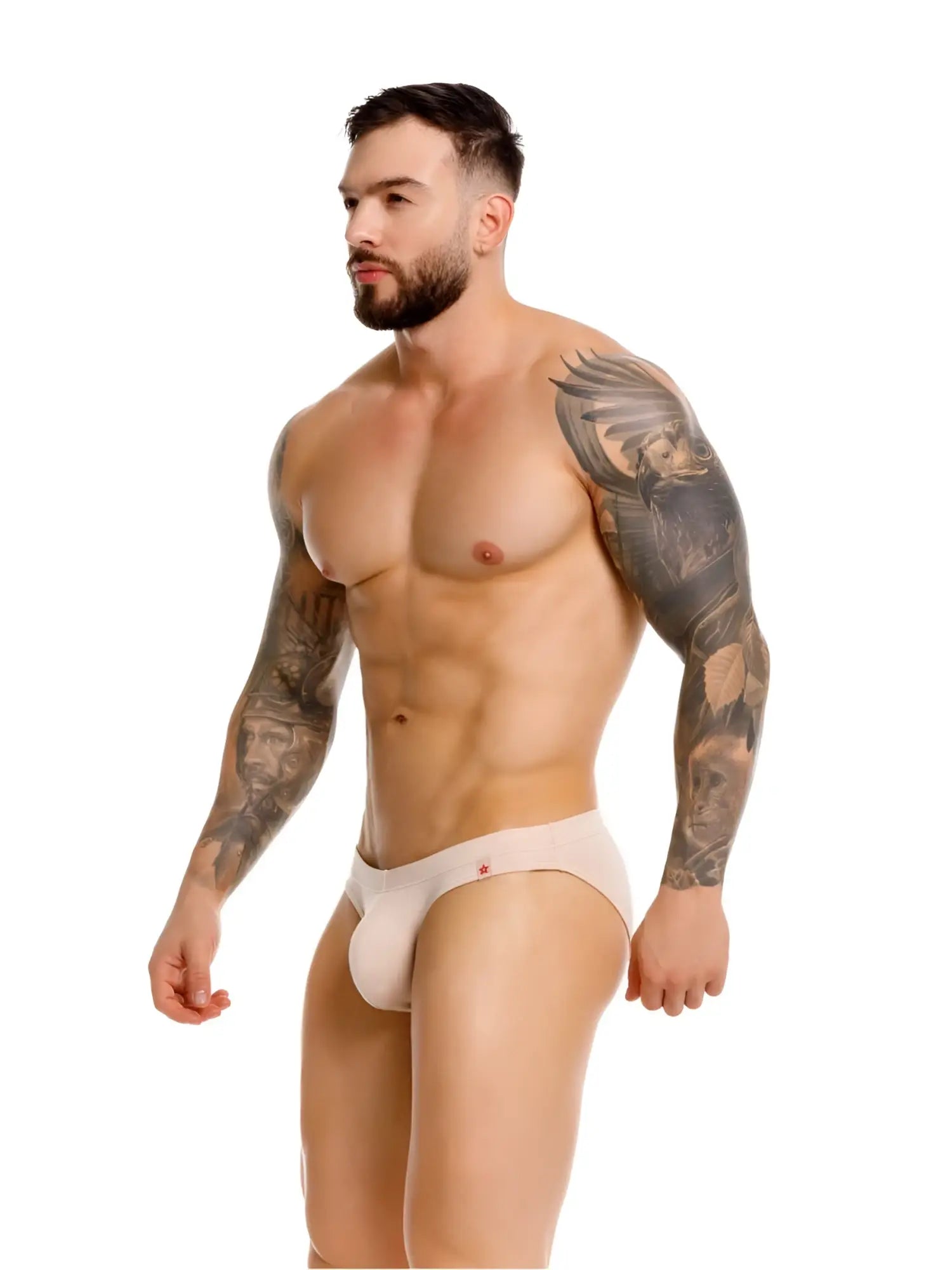 White men’s briefs jor 2348 invisible bikini in beige with a small red logo on the side for comfortable wear