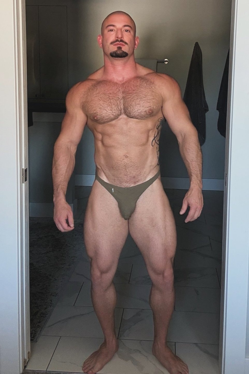 JJ Malibu Men's Cheeky Classic G-String Thong - Army Green