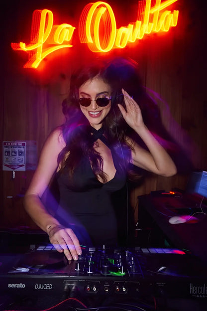 Black serato dj controller with silver knobs and green illuminated buttons for mapale 40007 dress color black product