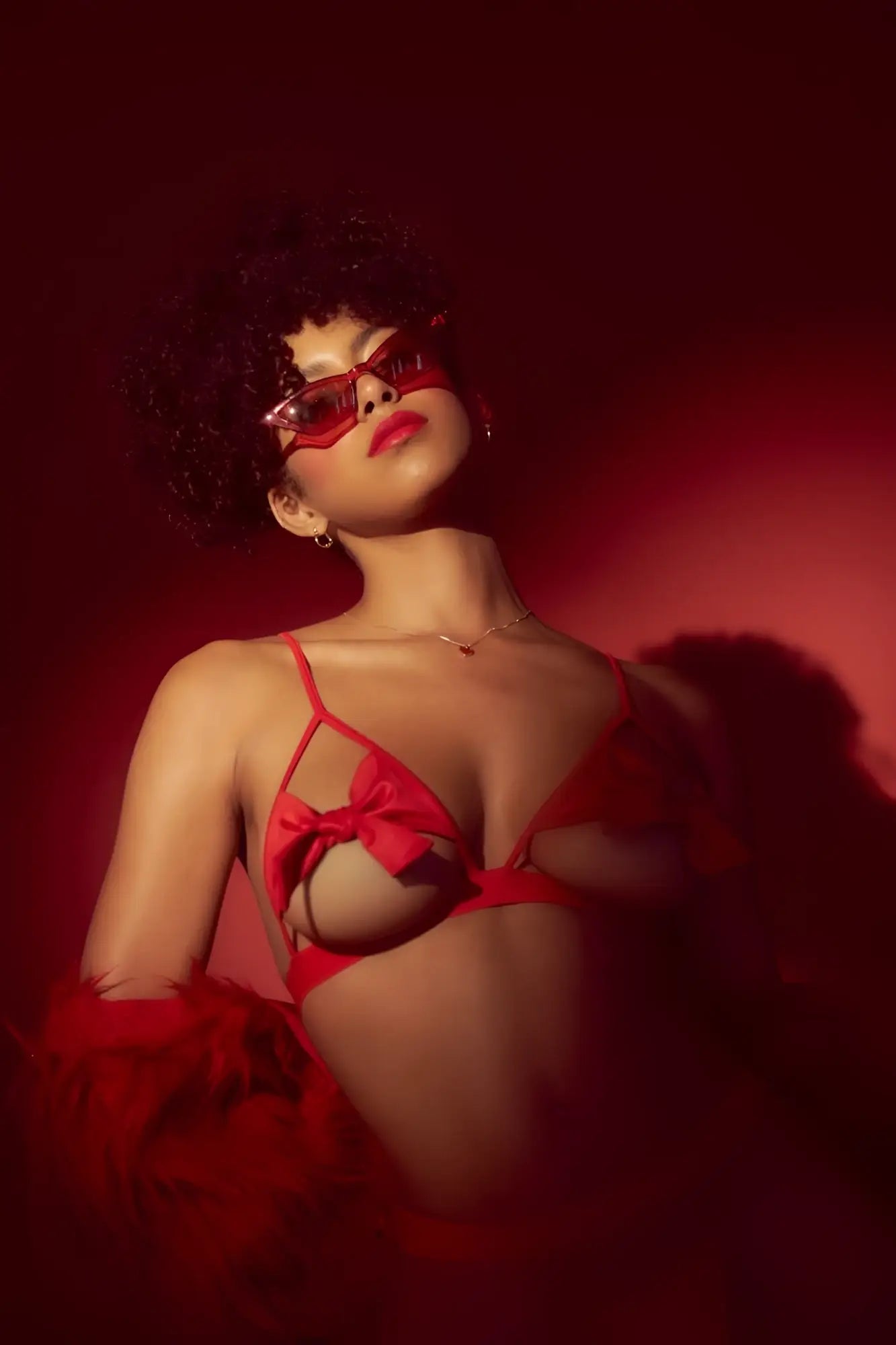 Red satin bra with a central bow detail from mapale 8901 two piece set in vibrant red color