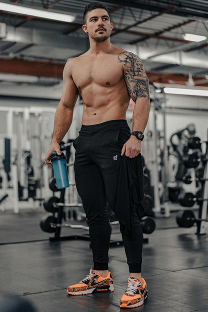 Jed North Men's Matrix Tapered Joggers - Black