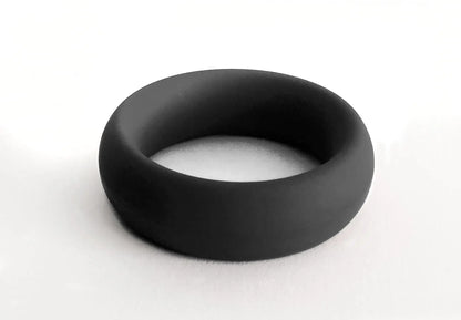 Black silicone meat rack ring with smooth matte finish and rounded edges for comfortable everyday wear