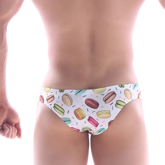 White swim trunks metro male wear capri bikini macaron 6103-32 with colorful macarons and sprinkles pattern