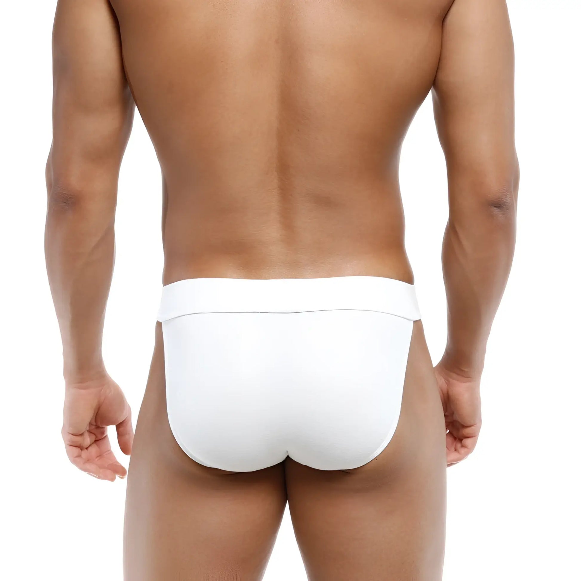 White briefs with a smooth form-fitting design from metromalewear deseo bikini white 3304-00 collection