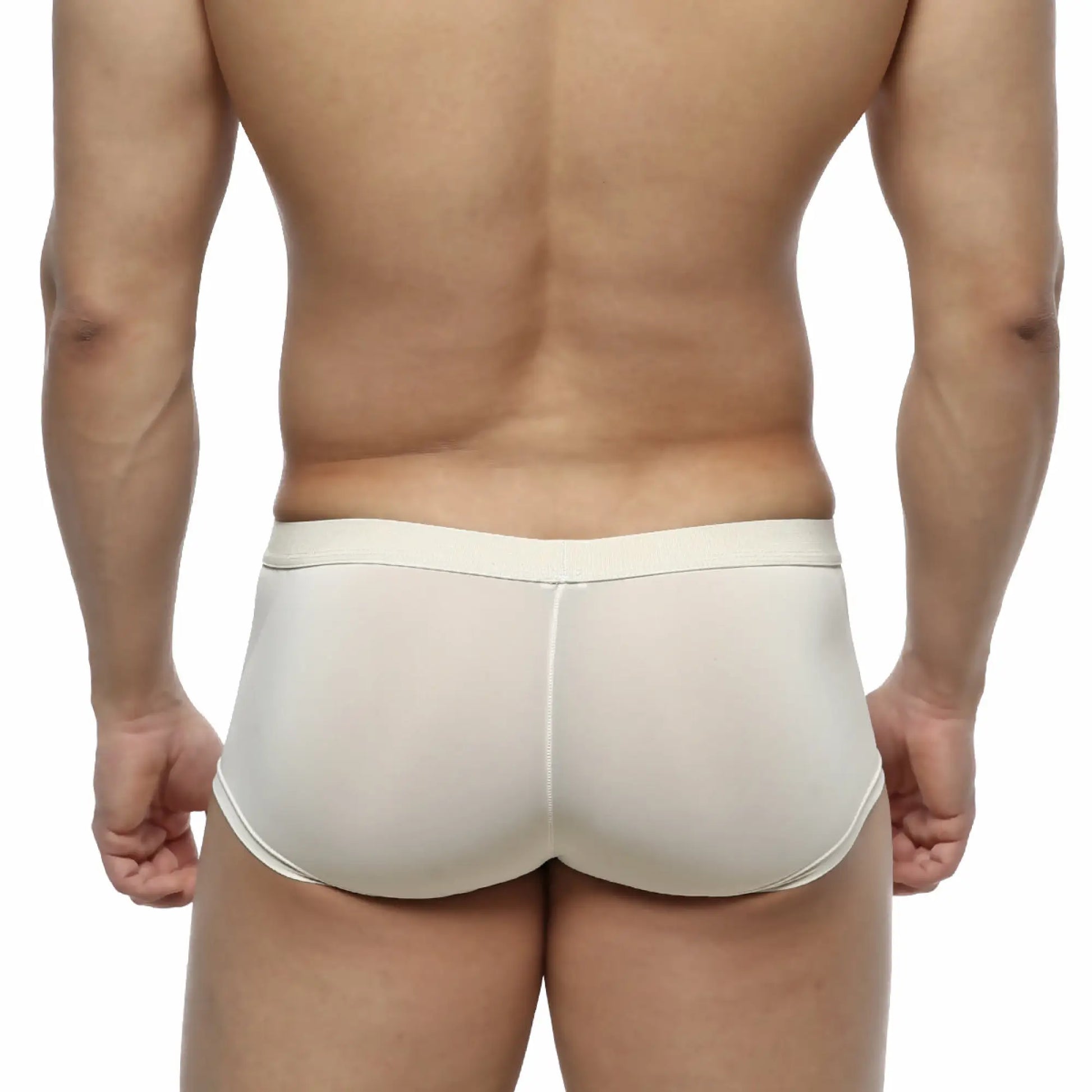 Cream-colored MetroMaleWear Lupin Trunk 2026-05 briefs with seamless fabric and narrow waistband for a smooth fit