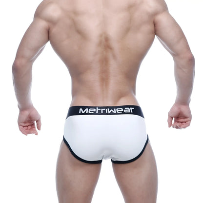 White mens briefs with black trim and metrwear logo on waistband metroMalewear punto hip brief white 5013-00