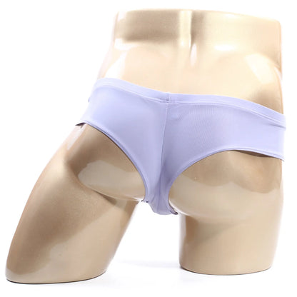 Light purple seamless briefs on a mannequin from metrmalewear micro cheek lilac 2027-19 collection
