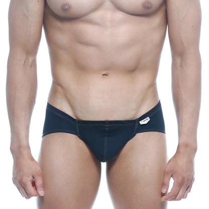 Black swim trunks metro malewear mojito bikini 1006-20 with white stitching and small brand tag on waistband