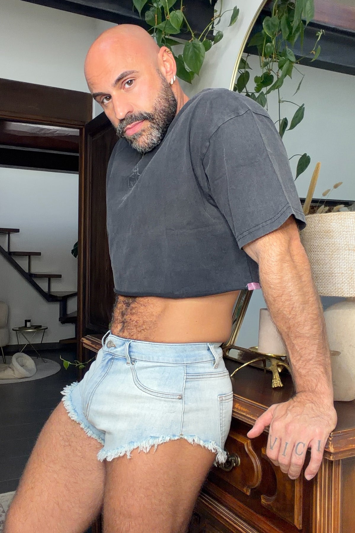 JJ Malibu Men's Vintage-Washed Drop-Shoulder Crop Tee - Beefcake