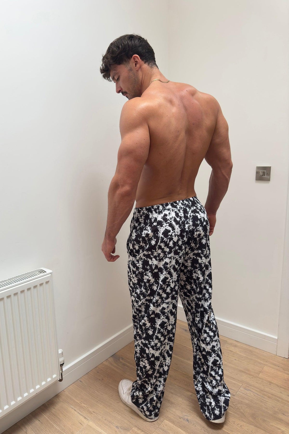 Jed North Men's Vintage Flex Joggers - B&W Paint Brushes