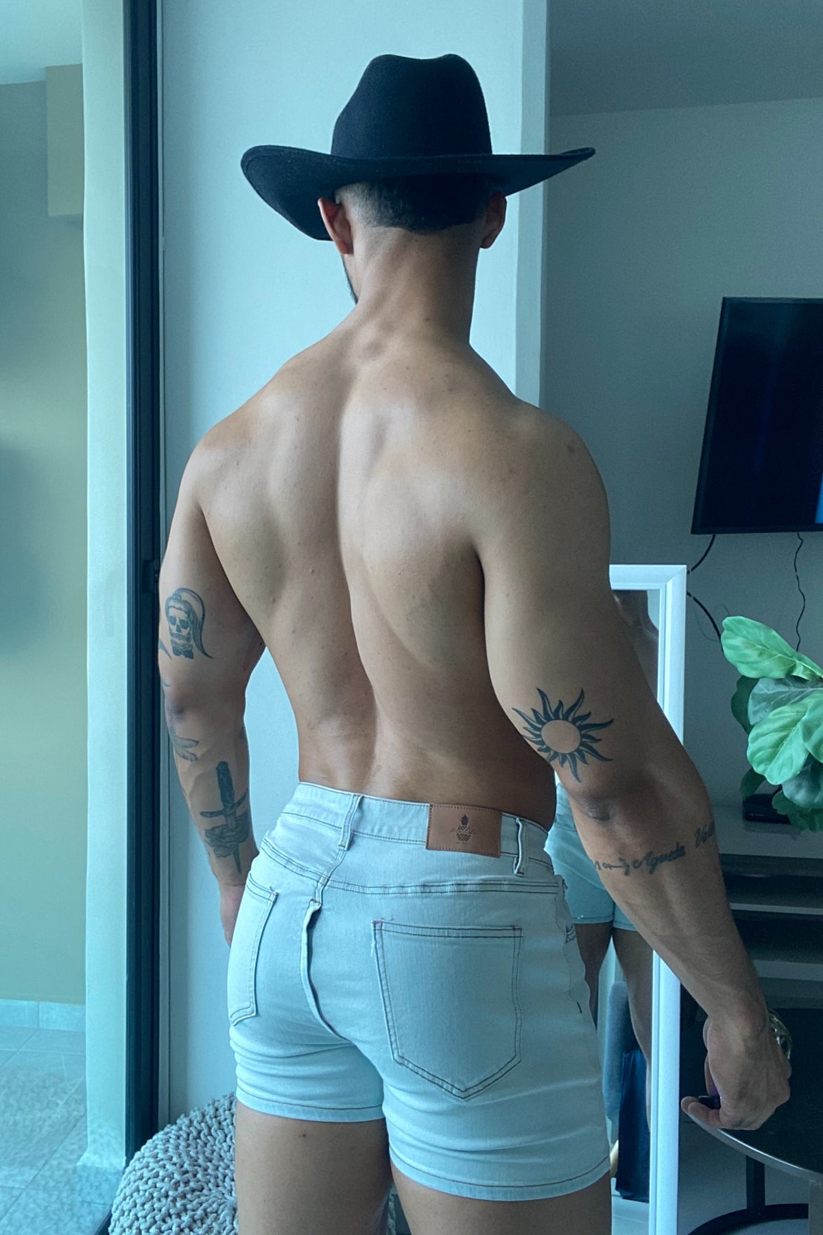 JJ Malibu Men's Peek-A-Boo Denim Shorts - Sky Blue
