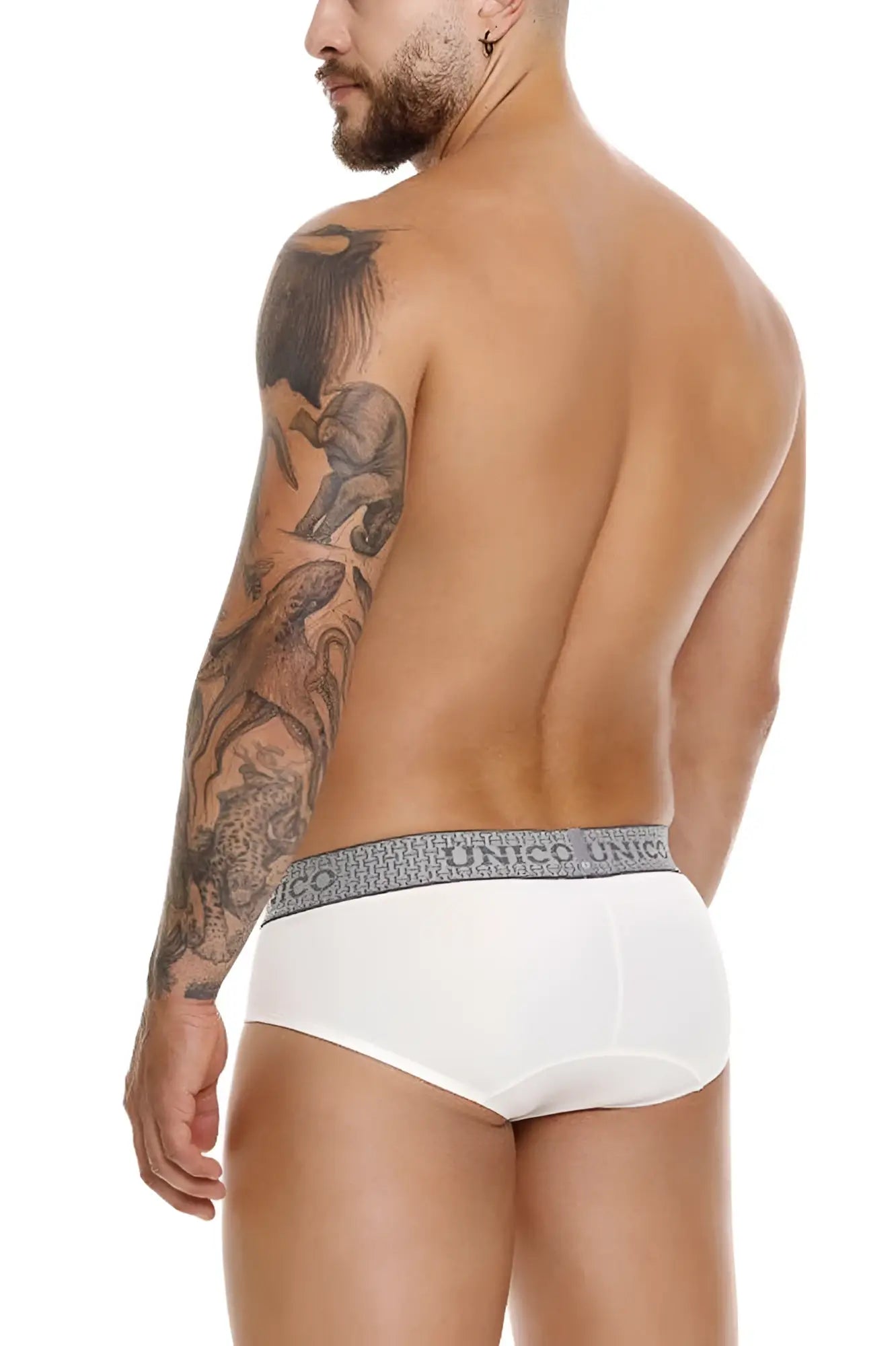 White unico 25020101120 marfil briefs with gray elastic waistband featuring unico branding in white fabric