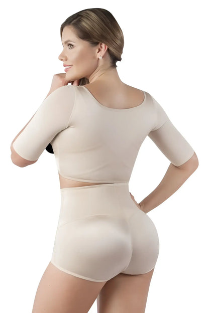 Beige vedette 3133 arm compression vest set with three-quarter sleeves and high-waisted briefs made of smooth stretch fabric