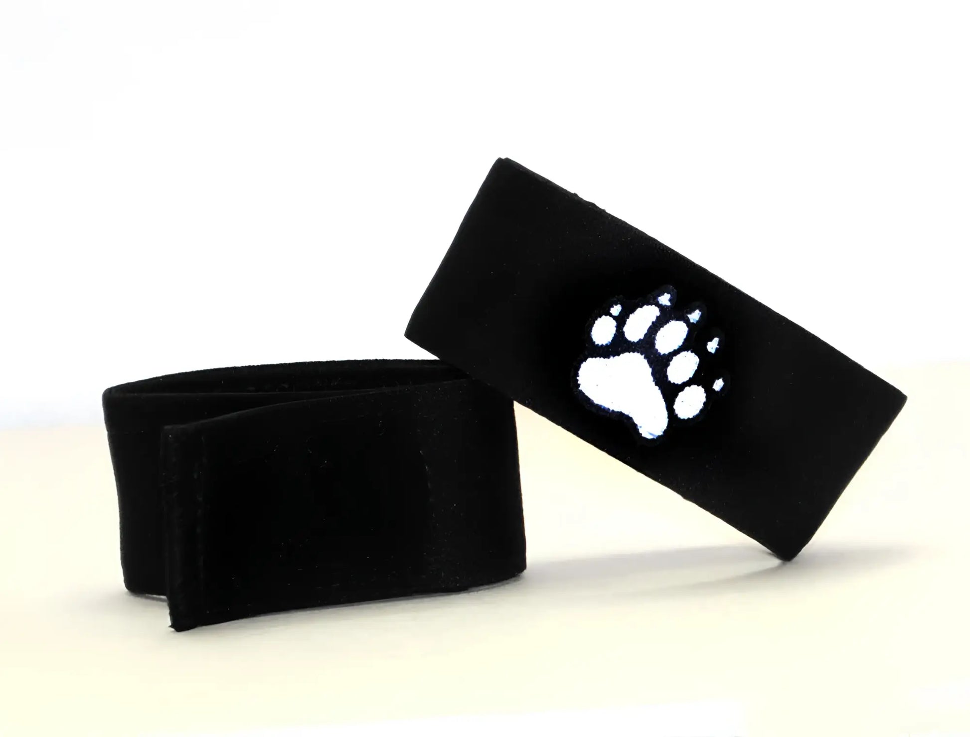 Wildmant fetish max cock ring bear black felt wristband with white embroidered paw print design