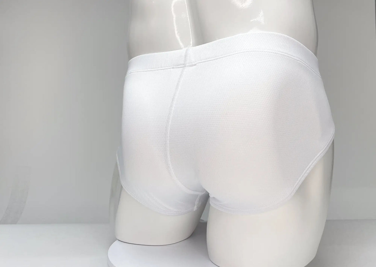 Wildmant mesh brief white and red seamless white briefs with elastic waistband for comfortable wear