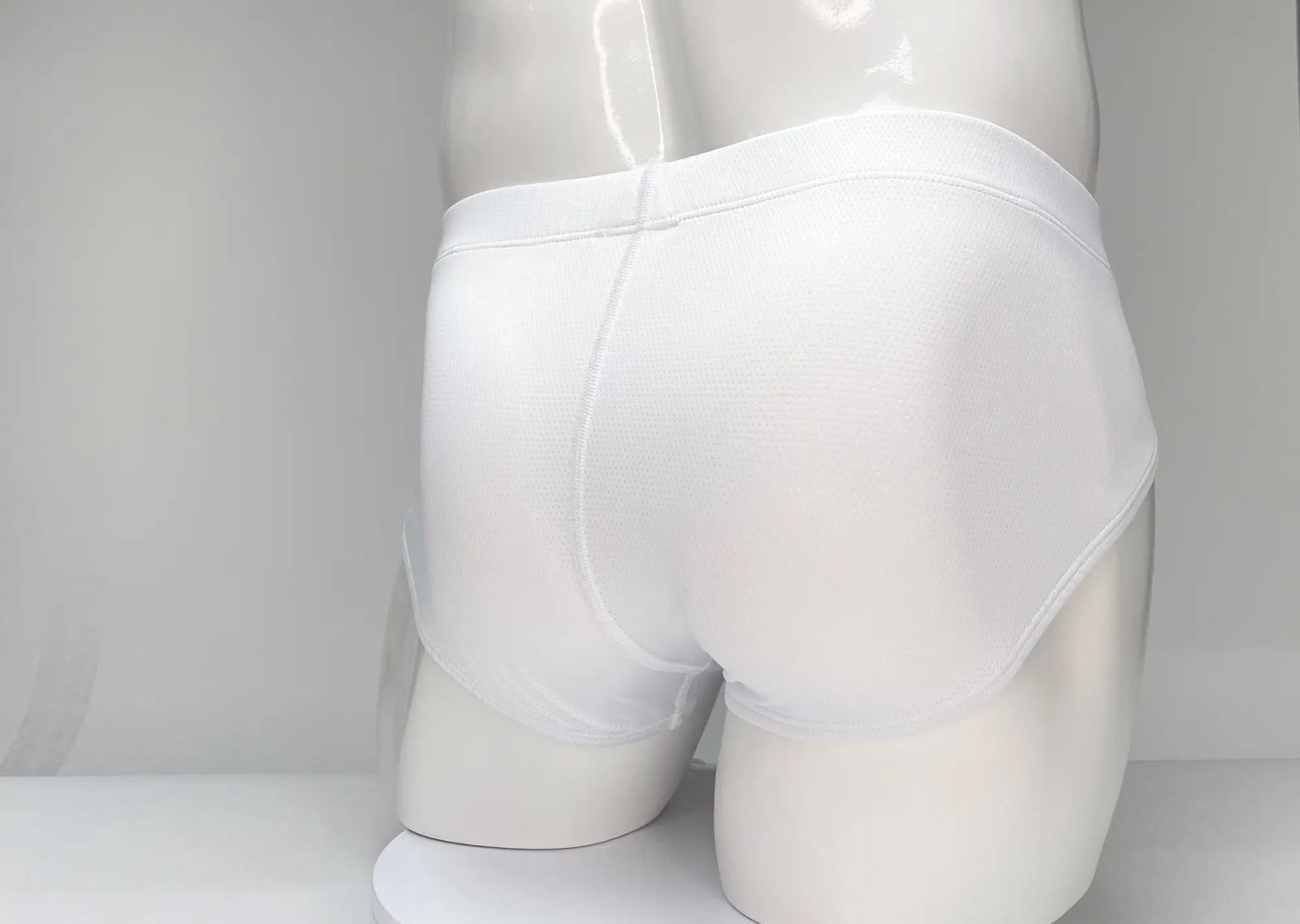 Wildmant mesh brief white and red seamless white briefs with elastic waistband for comfortable wear